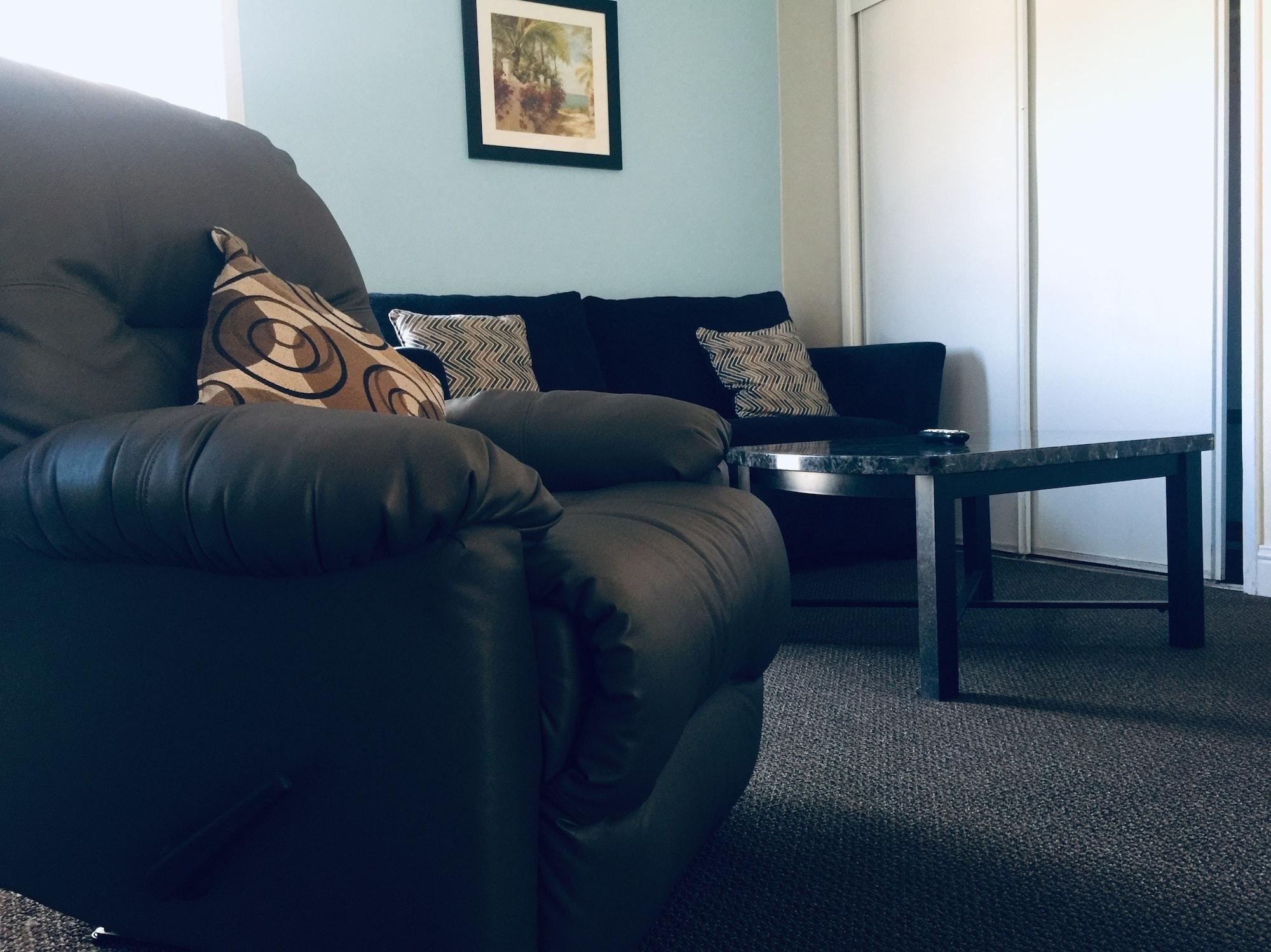 Dolphin Cove Motel Писмо Бич Экстерьер фото