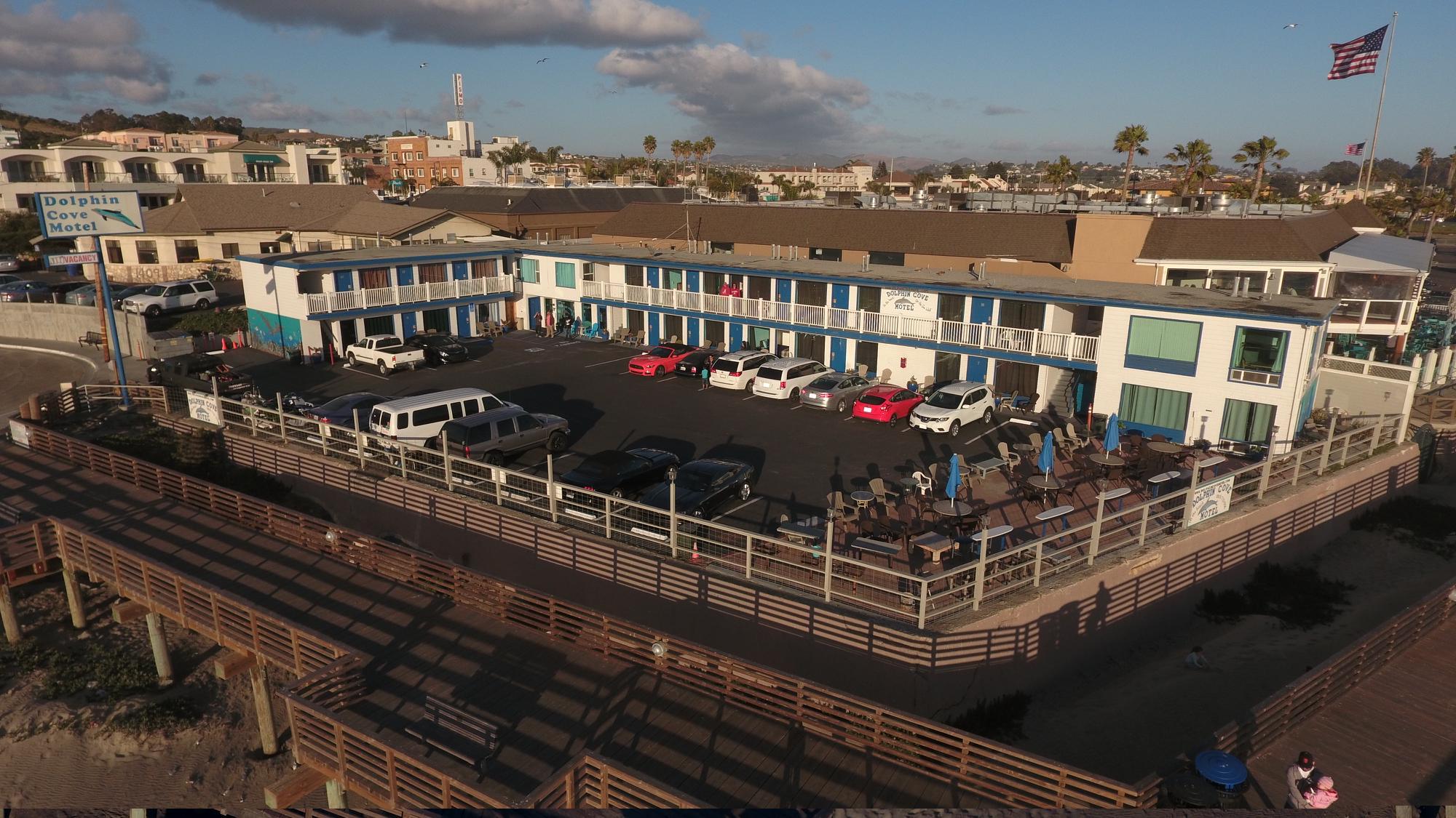 Dolphin Cove Motel Писмо Бич Экстерьер фото