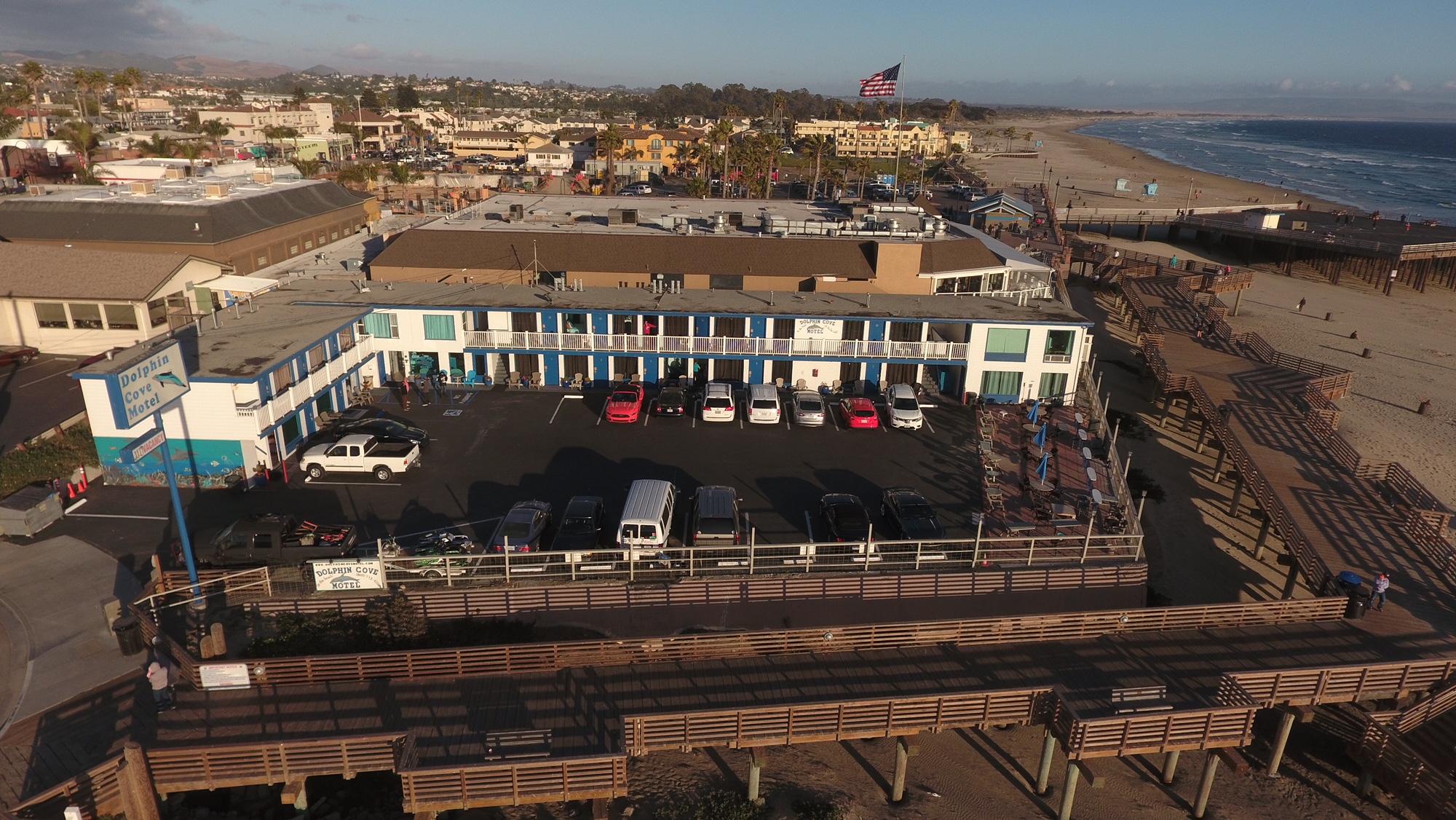Dolphin Cove Motel Писмо Бич Экстерьер фото