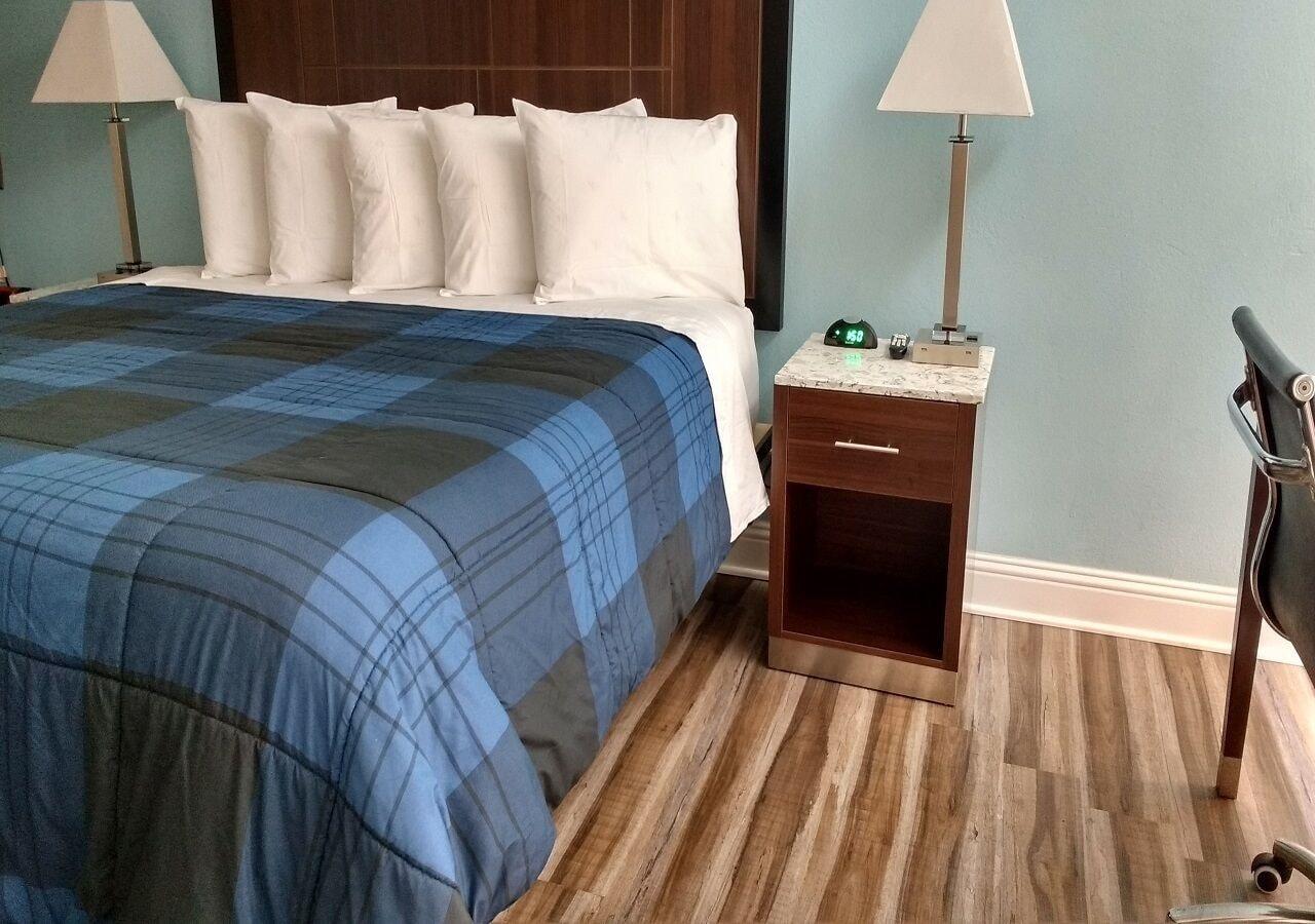 Dolphin Cove Motel Писмо Бич Экстерьер фото